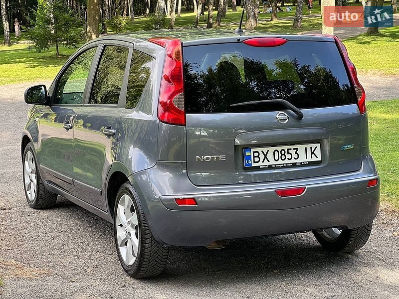 Хетчбек Nissan Note 2010 в Хмельницькому фото 14 Хетчбек Nissan Note 2010 в Хмельницькому