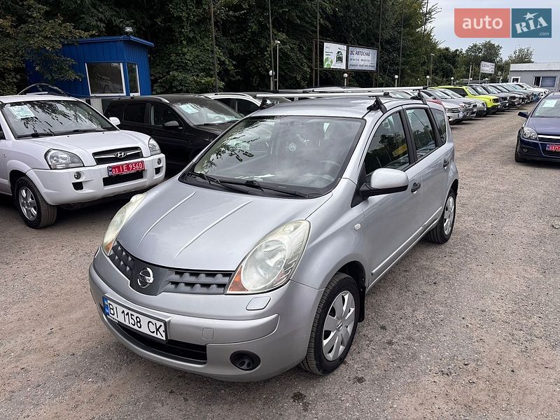 Хэтчбек Nissan Note 2008 в Полтаве