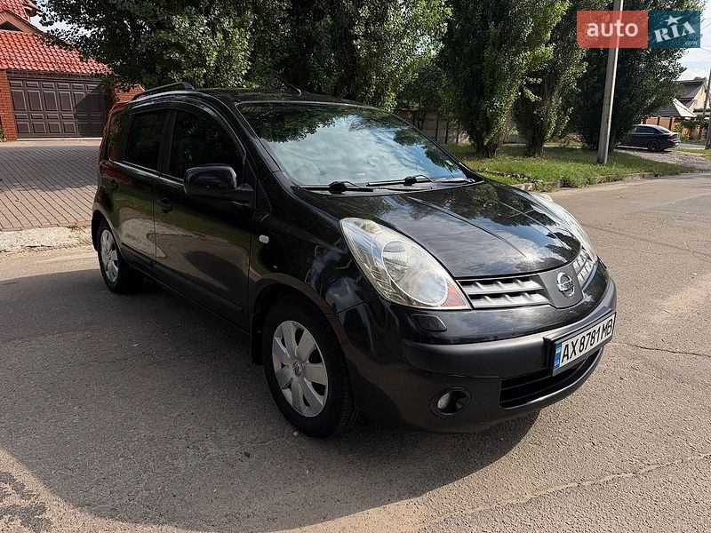 Хэтчбек Nissan Note 2006 в Харькове