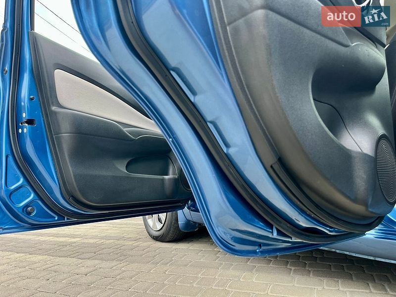 Хэтчбек Nissan Note 2017 в Белой Церкви