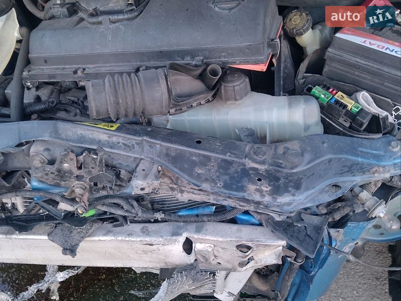 Хэтчбек Nissan Note 2006 в Херсоне
