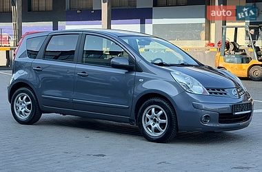 Хэтчбек Nissan Note 2009 в Ровно