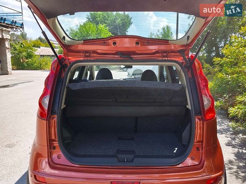 Хетчбек Nissan Note 2008 в Дніпрі