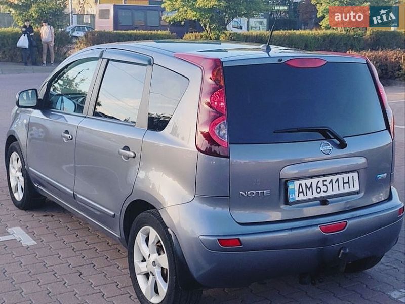 Хэтчбек Nissan Note 2009 в Житомире фото 13 Хэтчбек Nissan Note 2009 в Житомире