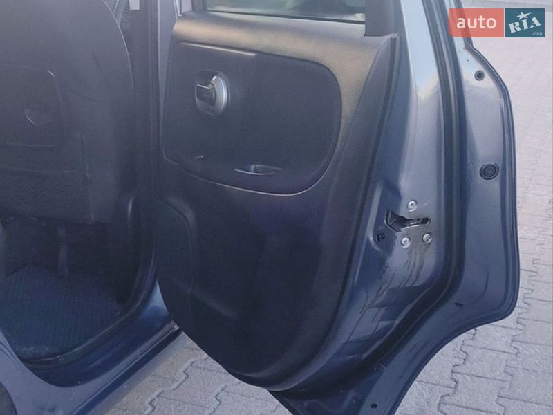 Хэтчбек Nissan Note 2009 в Житомире фото 22 Хэтчбек Nissan Note 2009 в Житомире