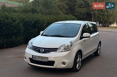 Хэтчбек Nissan Note 2012 в Умани