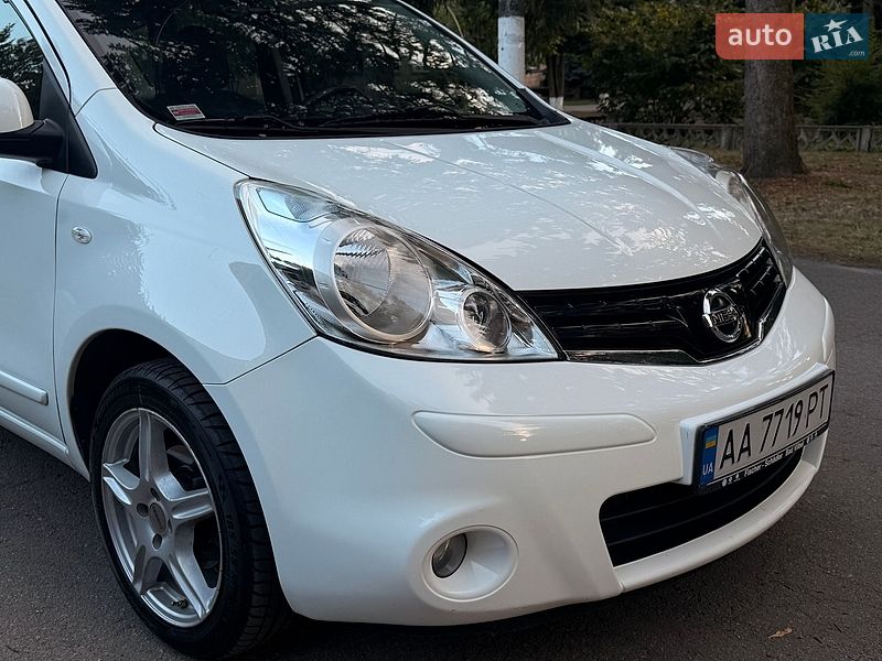 Хэтчбек Nissan Note 2012 в Умани