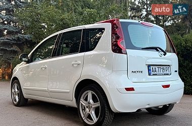 Хэтчбек Nissan Note 2012 в Умани