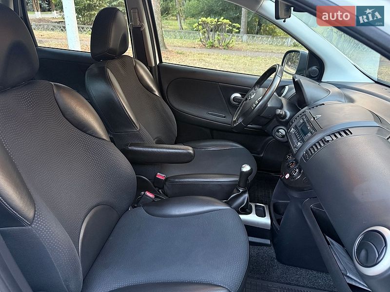 Хэтчбек Nissan Note 2012 в Умани
