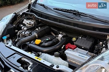 Хэтчбек Nissan Note 2012 в Умани