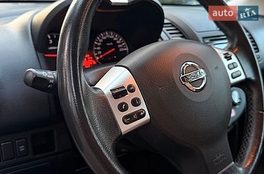 Хэтчбек Nissan Note 2012 в Умани