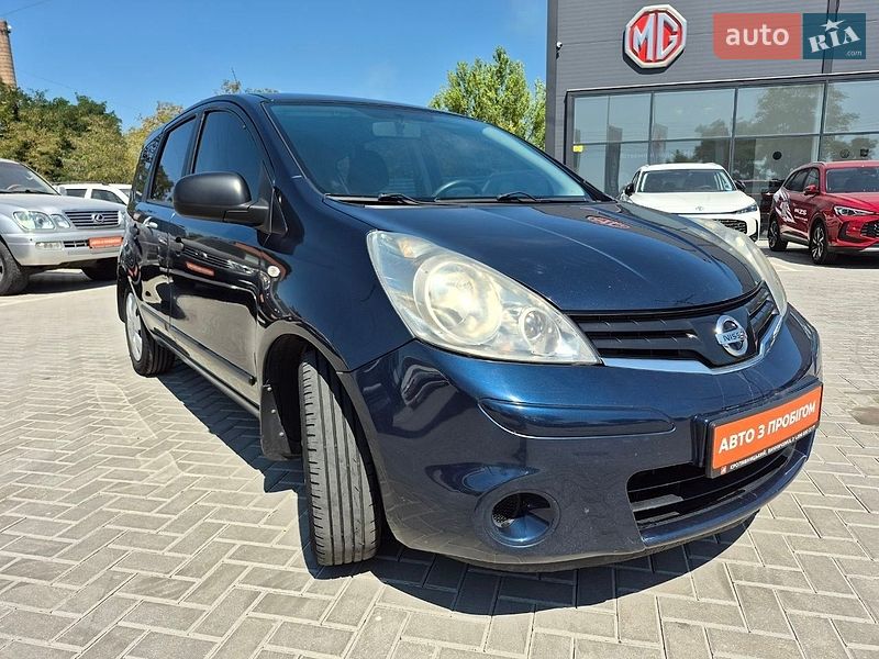 Хетчбек Nissan Note 2011 в Кропивницькому