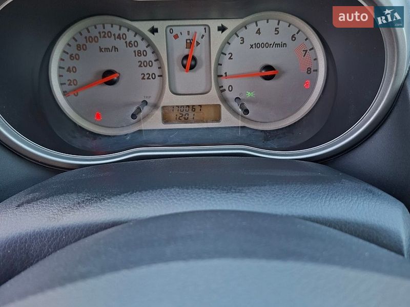 Хетчбек Nissan Note 2008 в Кагарлику фото 25 Хетчбек Nissan Note 2008 в Кагарлику