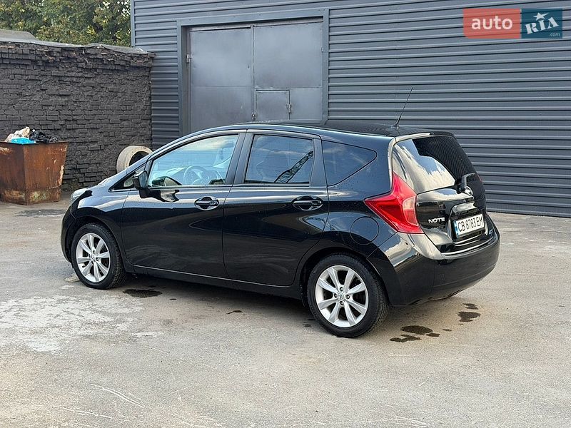 Хэтчбек Nissan Note 2015 в Чернигове