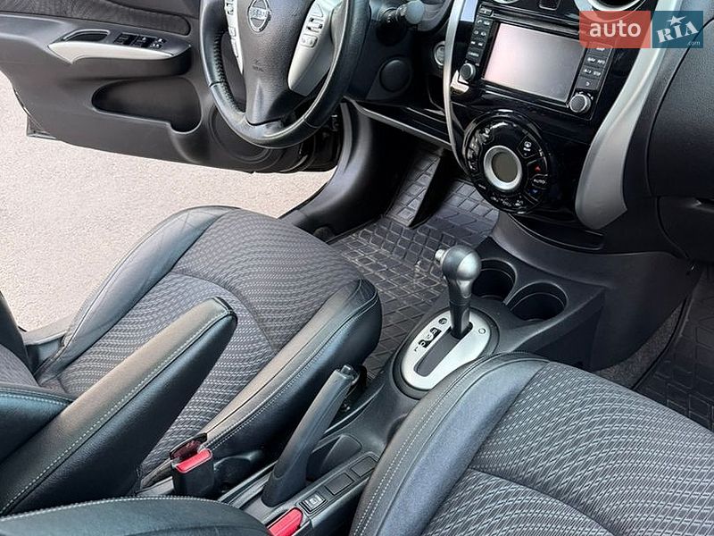 Хэтчбек Nissan Note 2015 в Чернигове