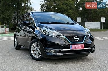 Хэтчбек Nissan Note 2018 в Киеве