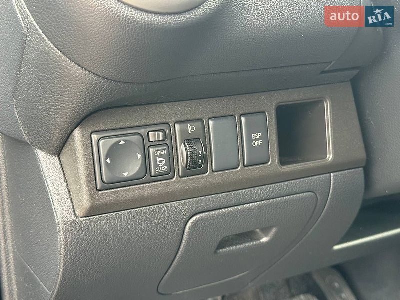 Хэтчбек Nissan Note 2008 в Днепре