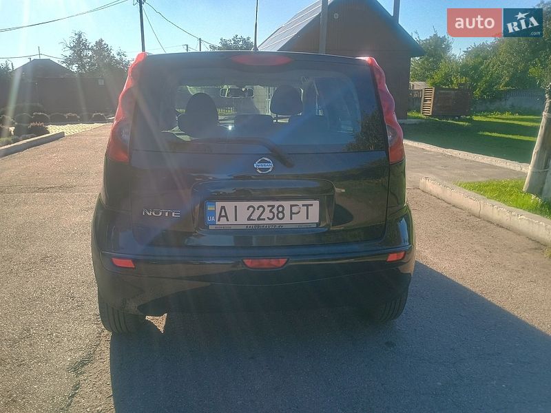 Хэтчбек Nissan Note 2008 в Прилуках