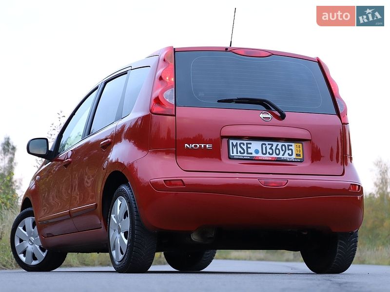 Хетчбек Nissan Note 2008 в Трускавці