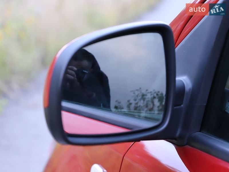 Хетчбек Nissan Note 2008 в Трускавці