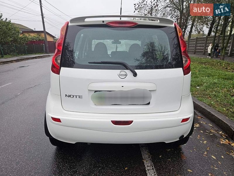 Хэтчбек Nissan Note 2013 в Виннице