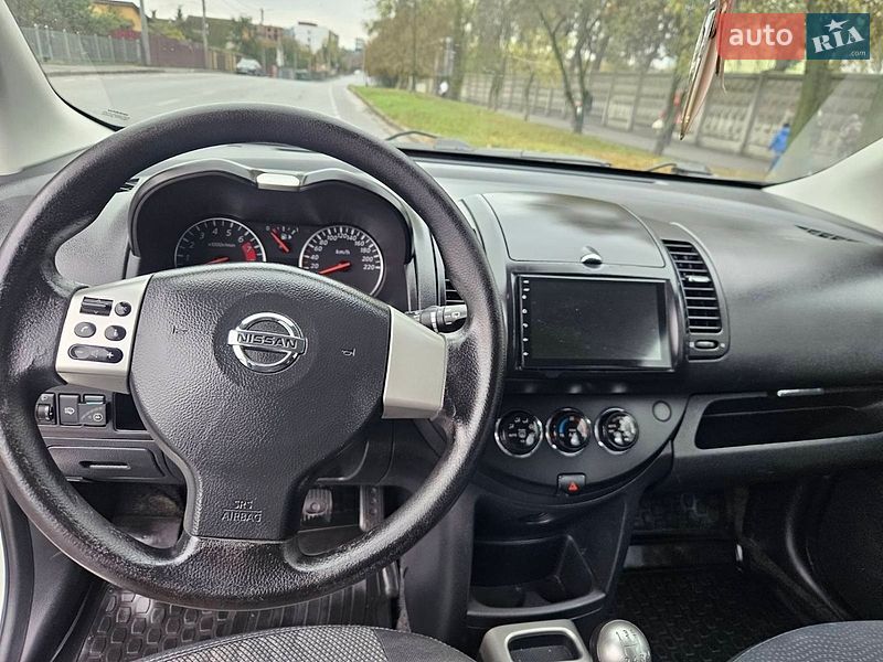 Хэтчбек Nissan Note 2013 в Виннице