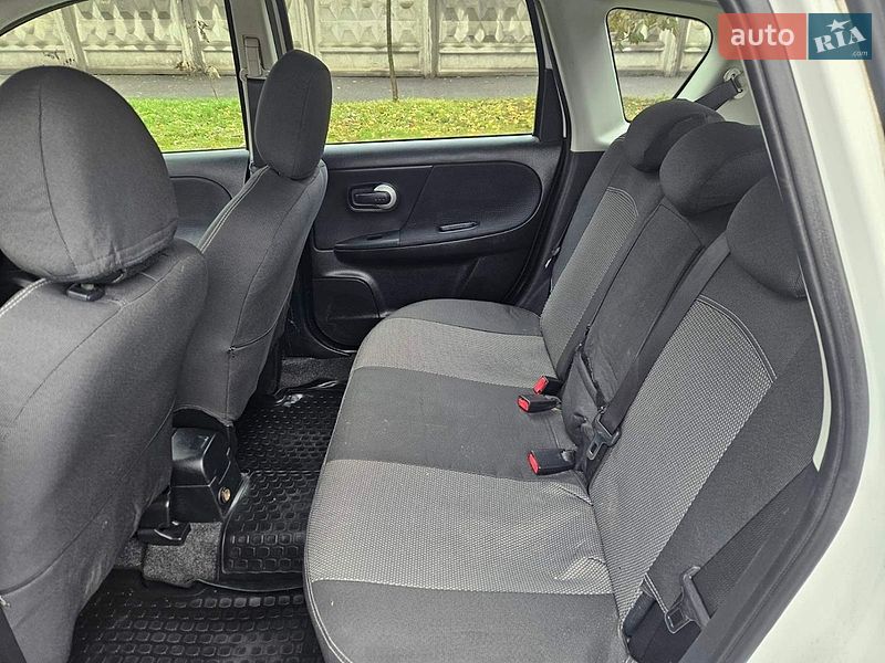Хэтчбек Nissan Note 2013 в Виннице