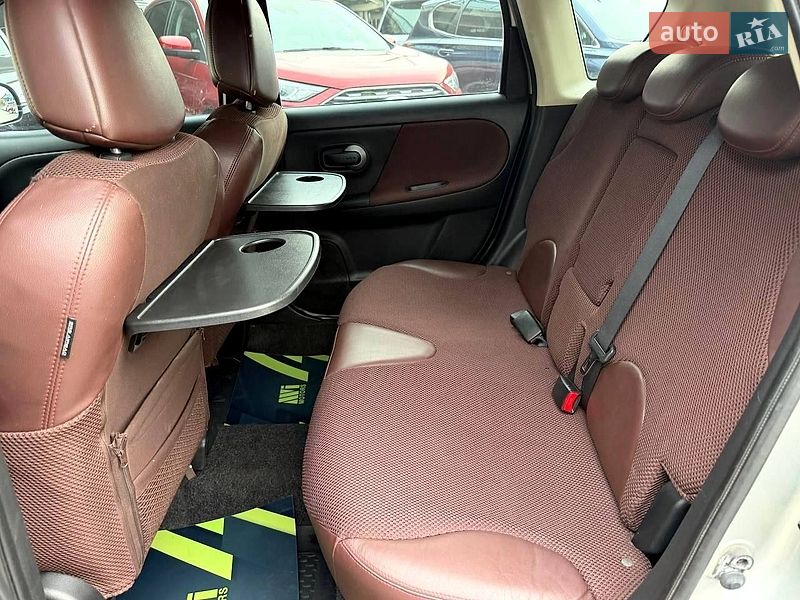 Хетчбек Nissan Note 2007 в Києві