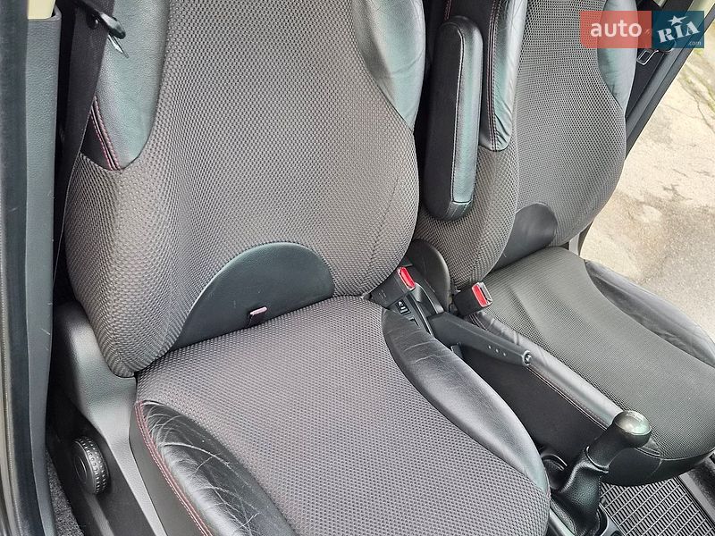 Хэтчбек Nissan Note 2007 в Днепре