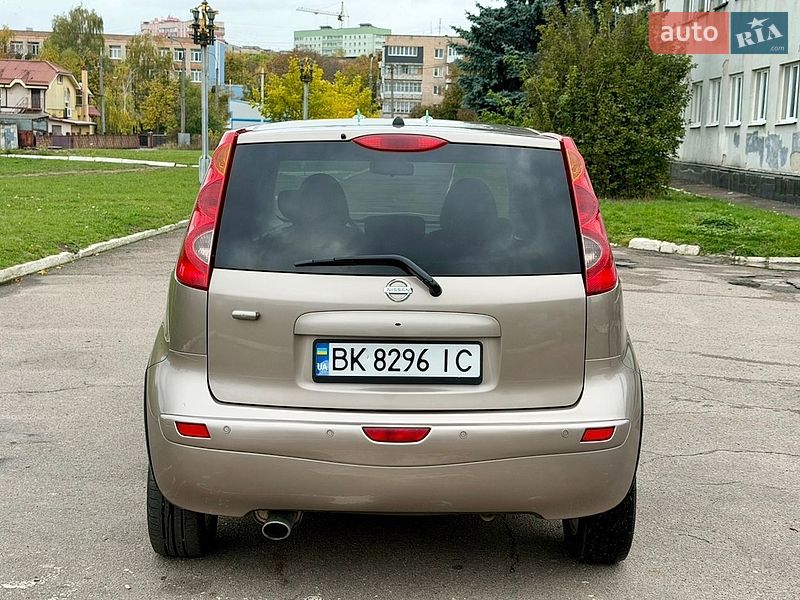Хэтчбек Nissan Note 2008 в Ровно
