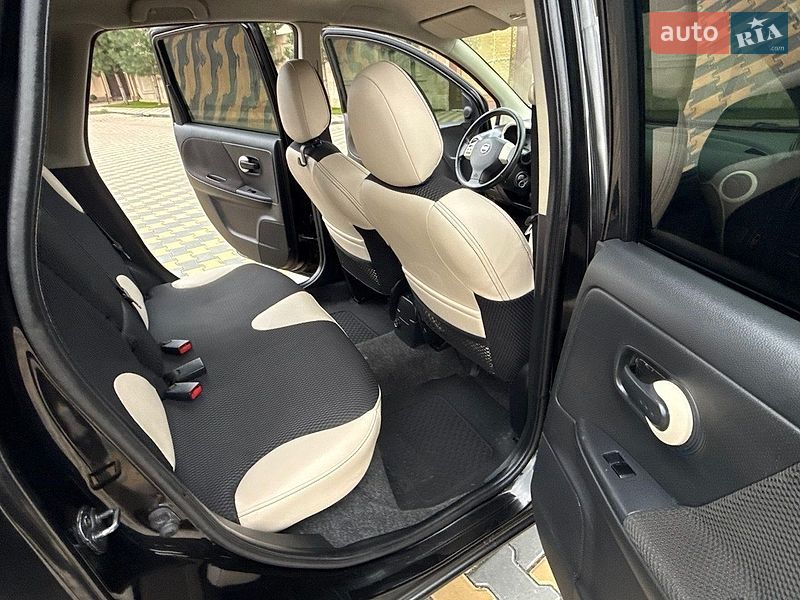 Хэтчбек Nissan Note 2008 в Одессе