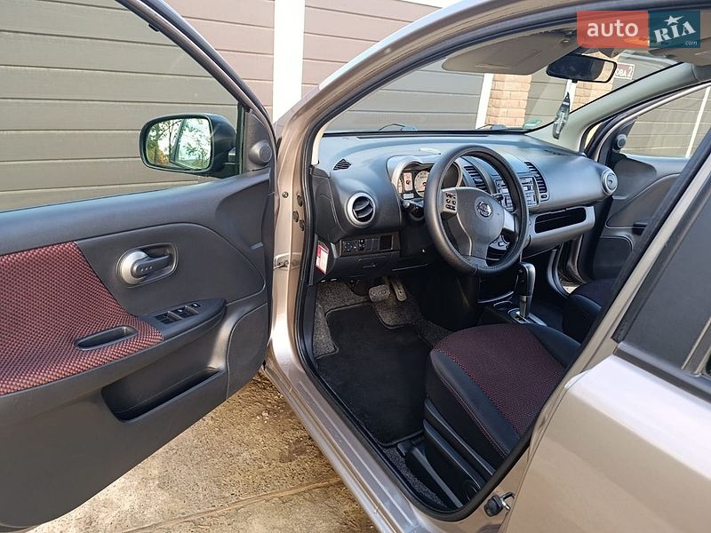 Хетчбек Nissan Note 2008 в Чернівцях фото 6 Хетчбек Nissan Note 2008 в Чернівцях