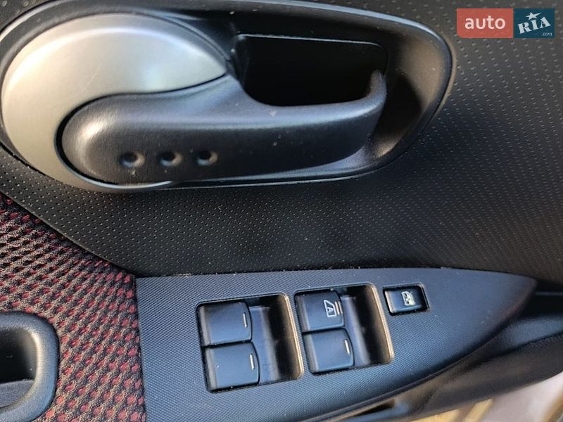 Хетчбек Nissan Note 2008 в Чернівцях фото 13 Хетчбек Nissan Note 2008 в Чернівцях