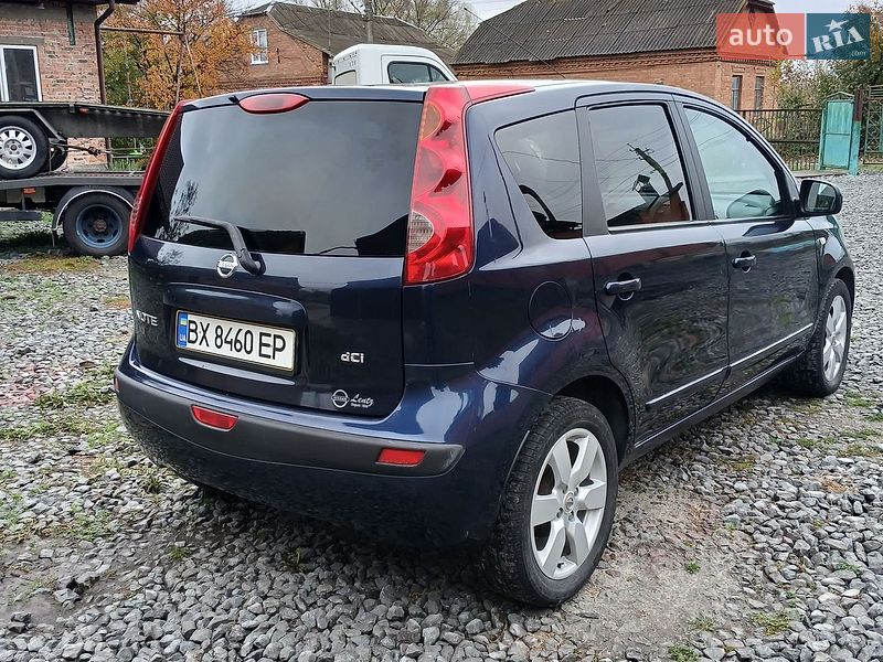 Хэтчбек Nissan Note 2006 в Хмельницком