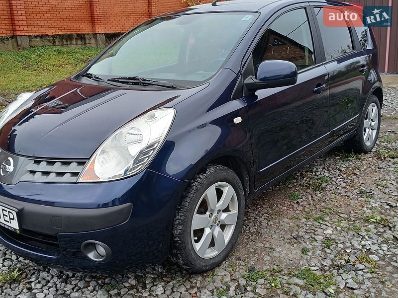 Хэтчбек Nissan Note 2006 в Хмельницком