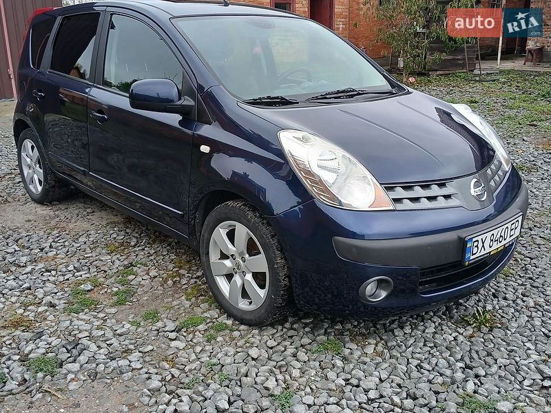 Хэтчбек Nissan Note 2006 в Хмельницком