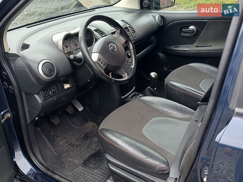 Хэтчбек Nissan Note 2006 в Хмельницком