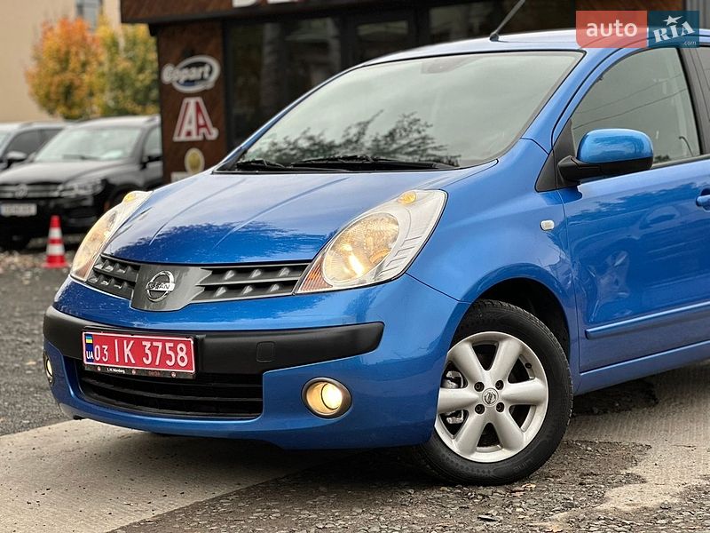Хэтчбек Nissan Note 2006 в Луцке