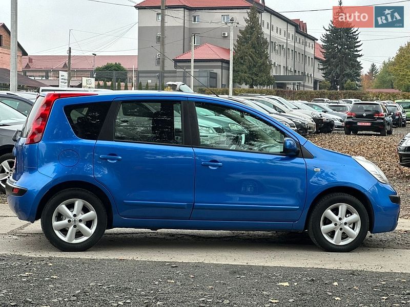 Хэтчбек Nissan Note 2006 в Луцке