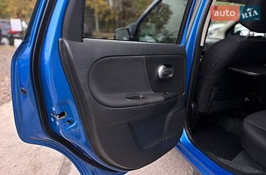 Хэтчбек Nissan Note 2006 в Луцке