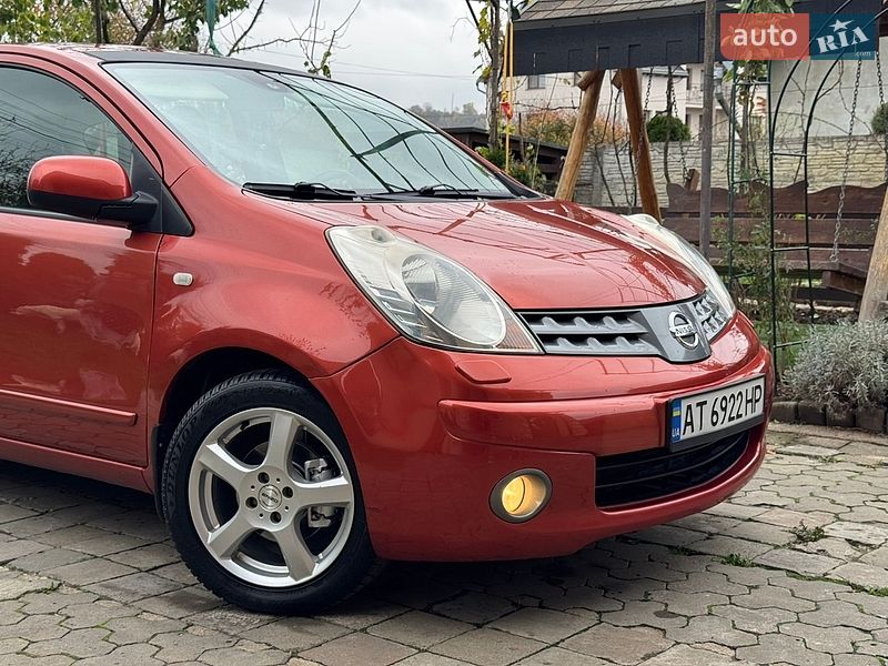 Хэтчбек Nissan Note 2007 в Ивано-Франковске