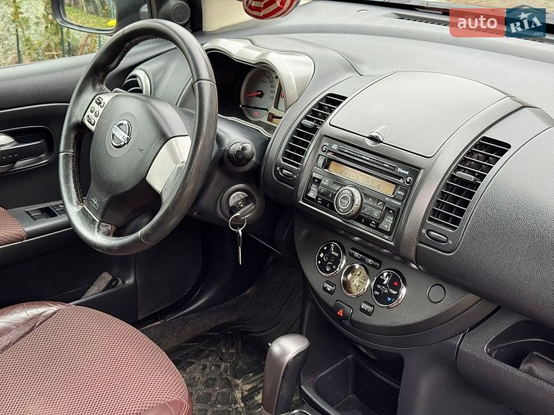 Хэтчбек Nissan Note 2007 в Ивано-Франковске