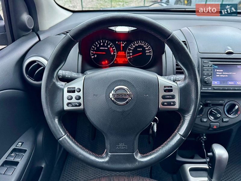 Хэтчбек Nissan Note 2010 в Киеве