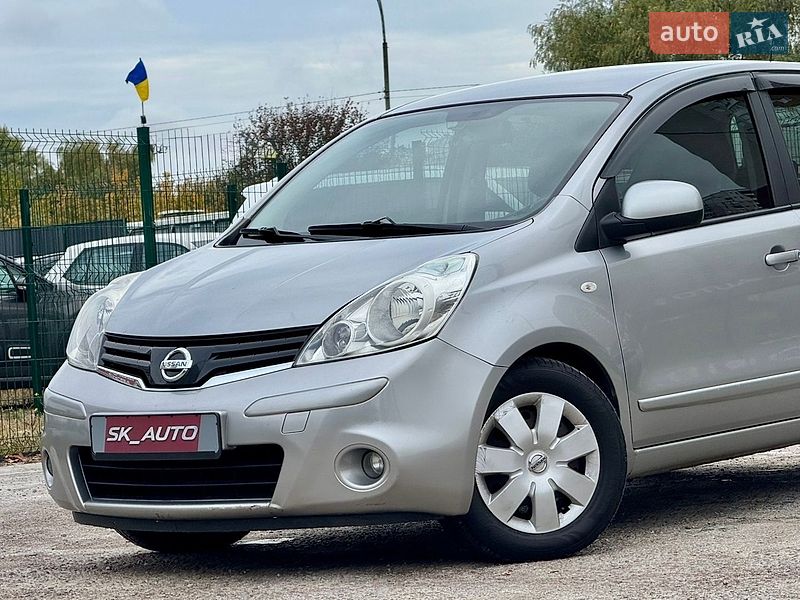 Хэтчбек Nissan Note 2010 в Киеве