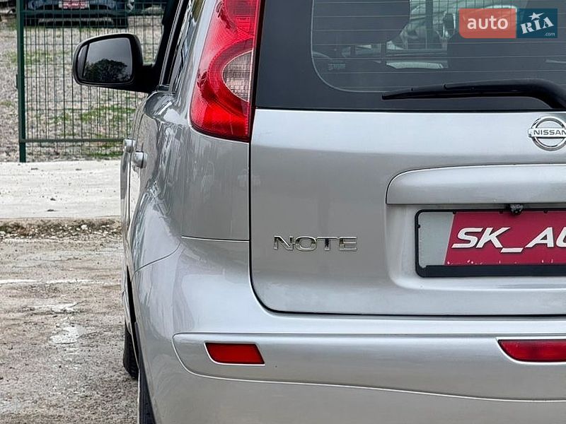 Хэтчбек Nissan Note 2010 в Киеве