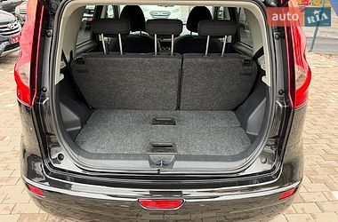 Хэтчбек Nissan Note 2011 в Виннице