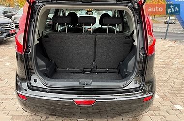 Хэтчбек Nissan Note 2011 в Виннице