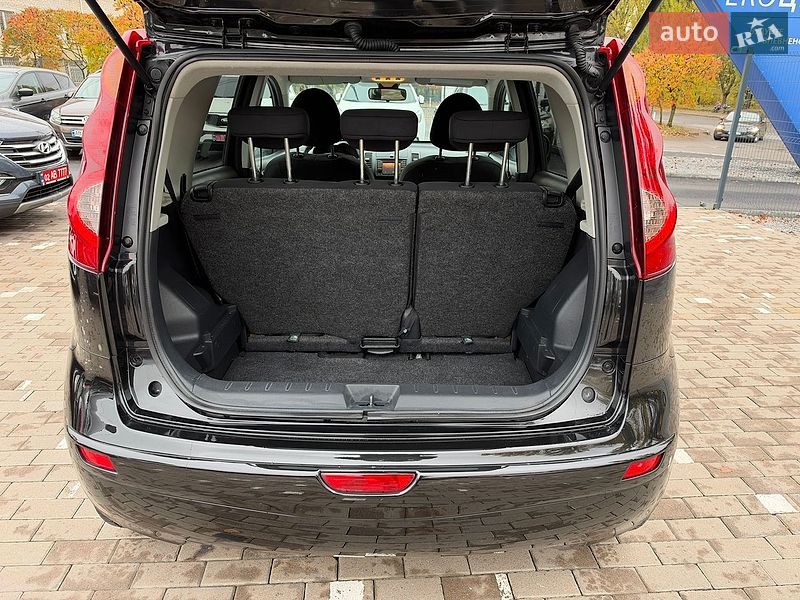 Хэтчбек Nissan Note 2011 в Виннице