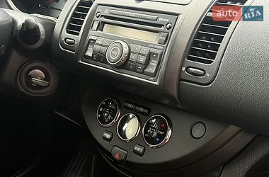Хэтчбек Nissan Note 2007 в Дубно