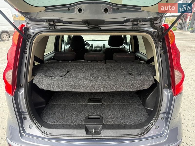 Хэтчбек Nissan Note 2007 в Дубно